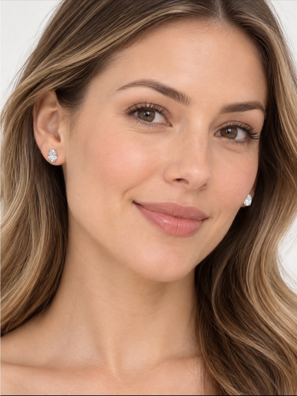Sterling Silver 2.00 CTW VVSD Oval Moissanite Stud Earrings NWT